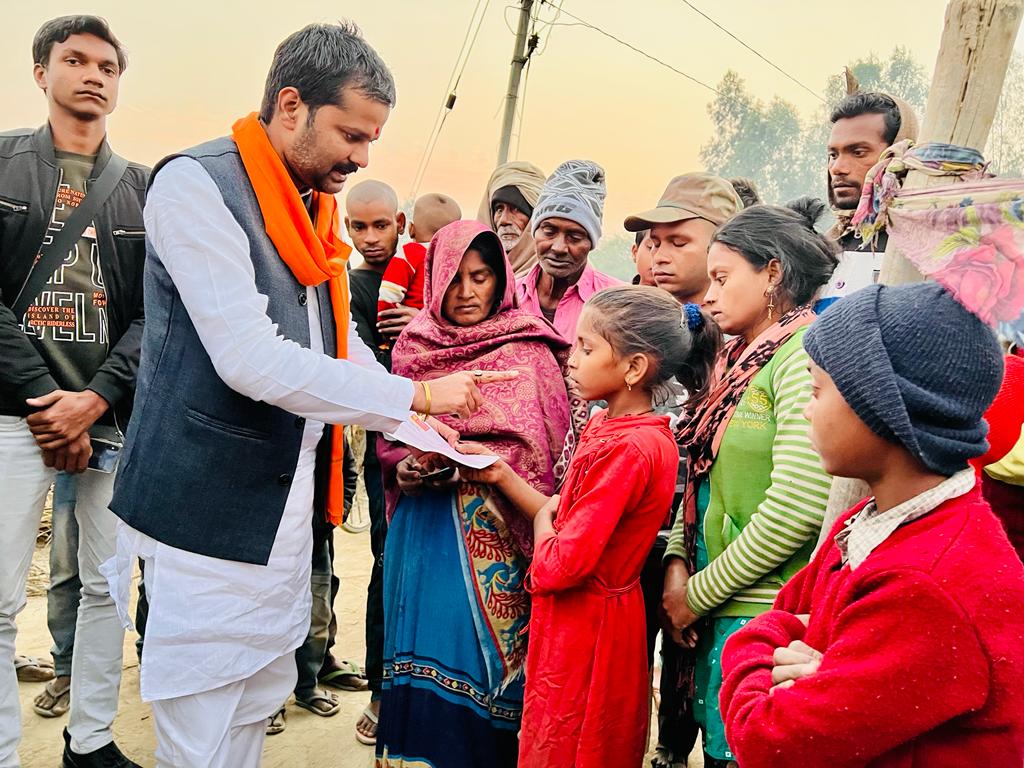 कंपनी का प्रचार ग्राहक का फायदा , प्रत्याशी का प्रचार कार्यकर्ता की मदद , बीजेपी के देवतुल्यों की फाइनली ली जाने लगी सुध 